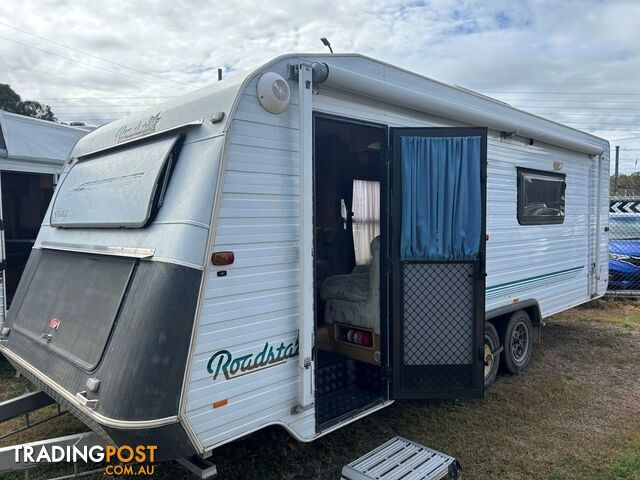 ROADSTAR The Grange 2003 island Bed