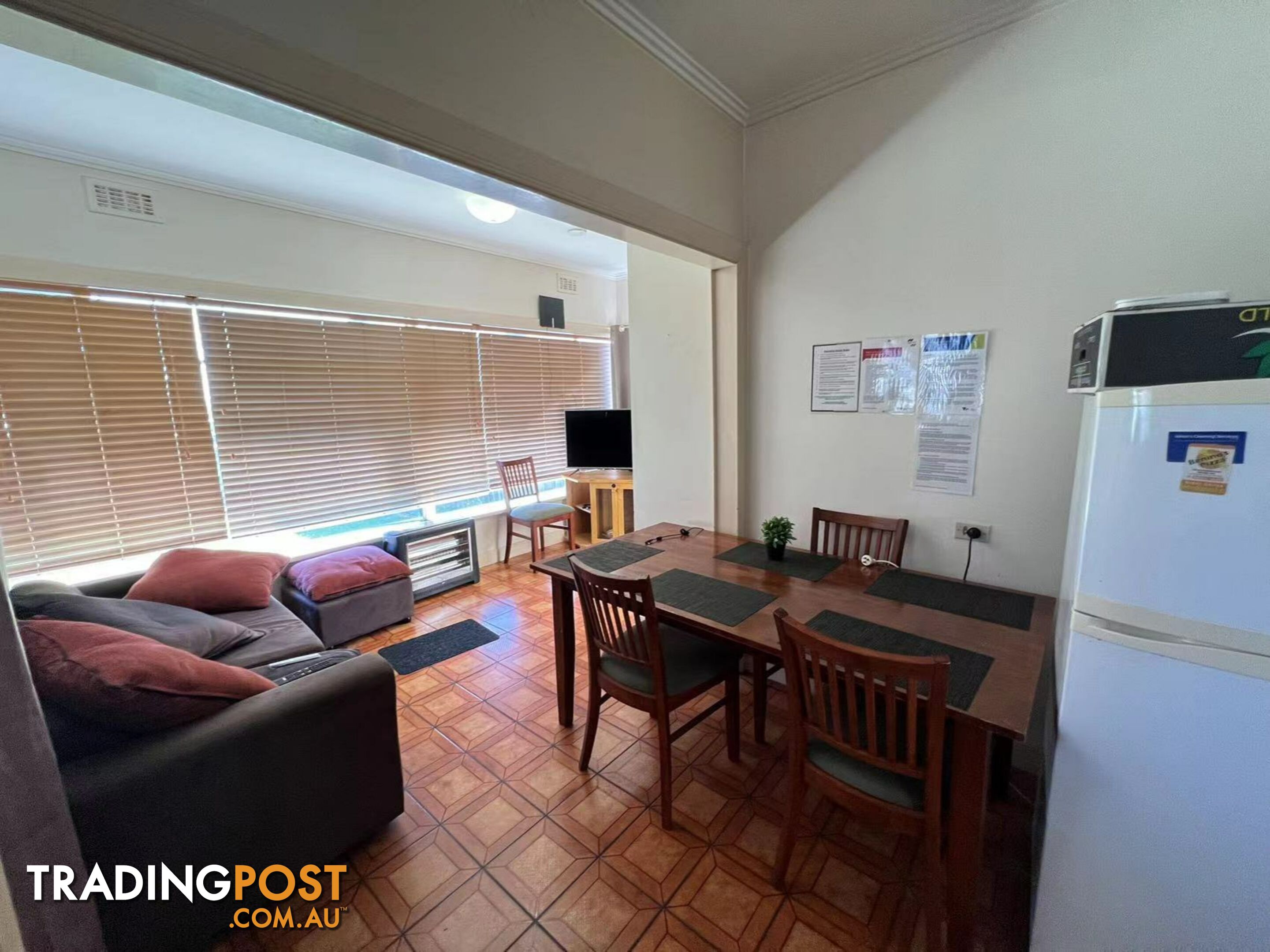 Room 4/1592 Dandenong Road HUNTINGDALE VIC 3166