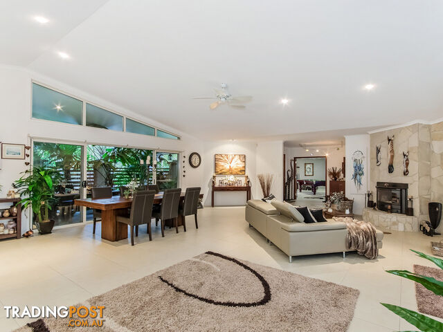 11 Thomas Waters Road TALLEBUDGERA VALLEY QLD 4228