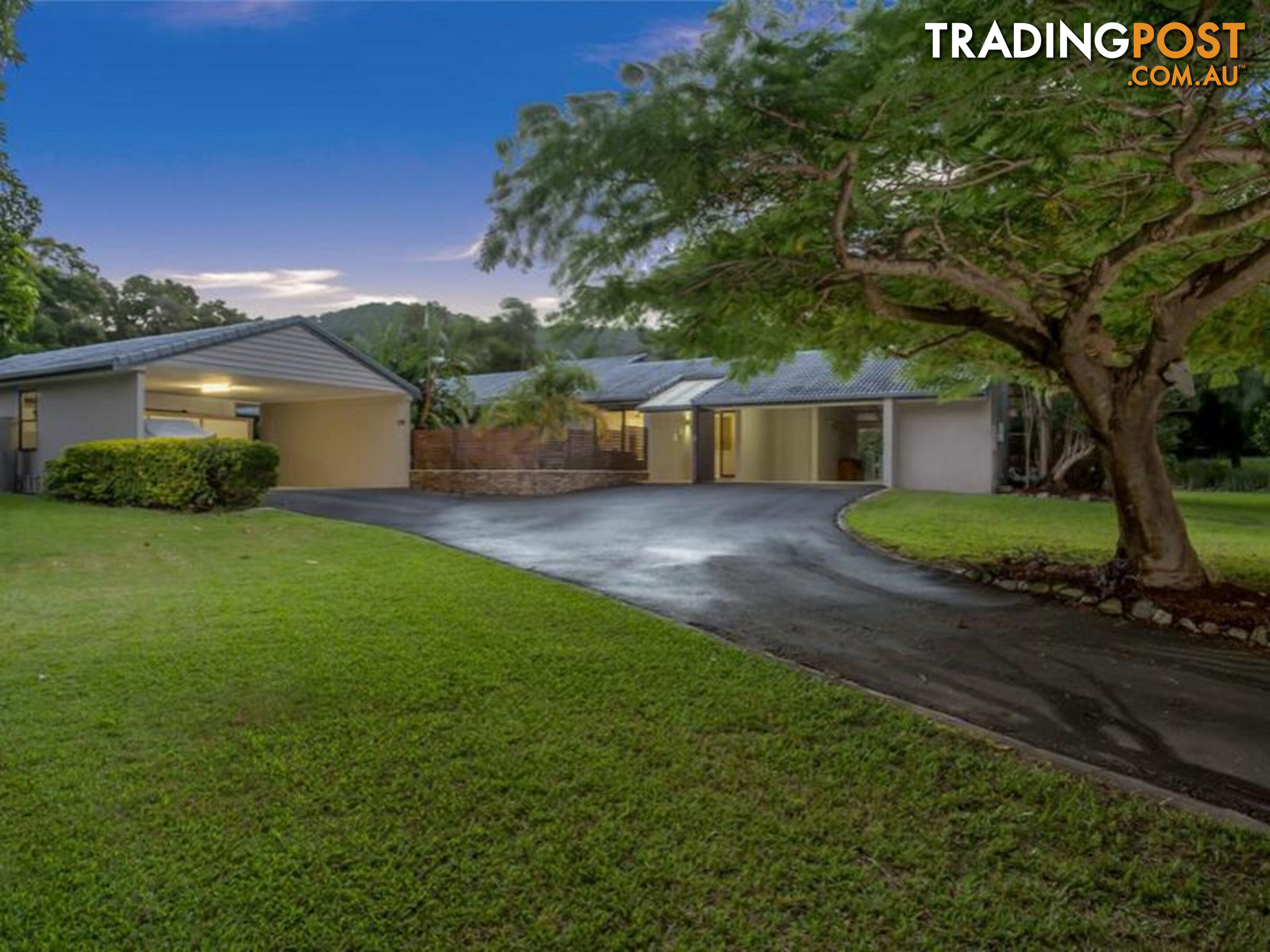 10 Avondale Place TALLAI QLD 4213