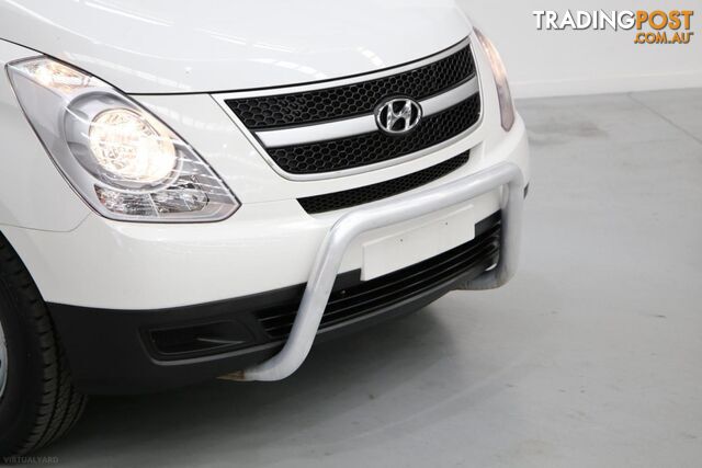 2015 Hyundai iLoad TQ3-V Series II MY16 Van 5dr Man 6sp 1113kg 2.5DT - photo 4 of 23