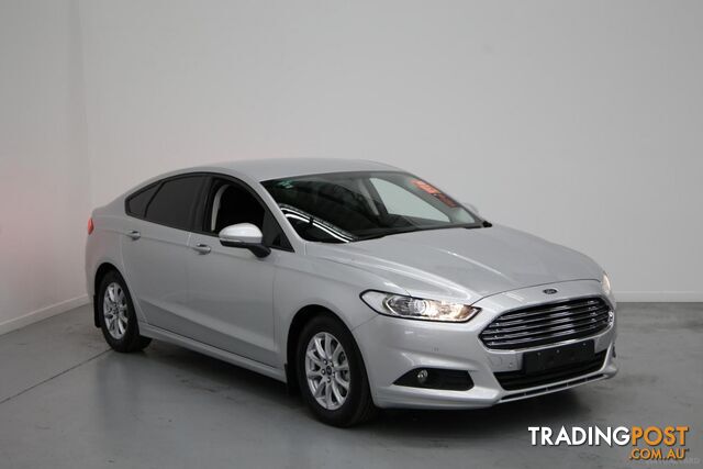 2017 Ford Mondeo MD Ambiente Hatchback 5dr PwrShift 6sp, 2.0DT MY17 - photo 4 of 25