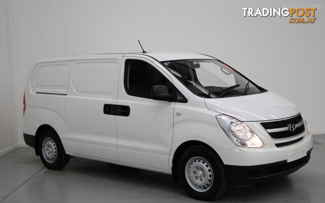 2015 Hyundai iLoad TQ3-V Series II MY16 Van 5dr Auto 5sp 1098kg 2.5DT - photo 2 of 33