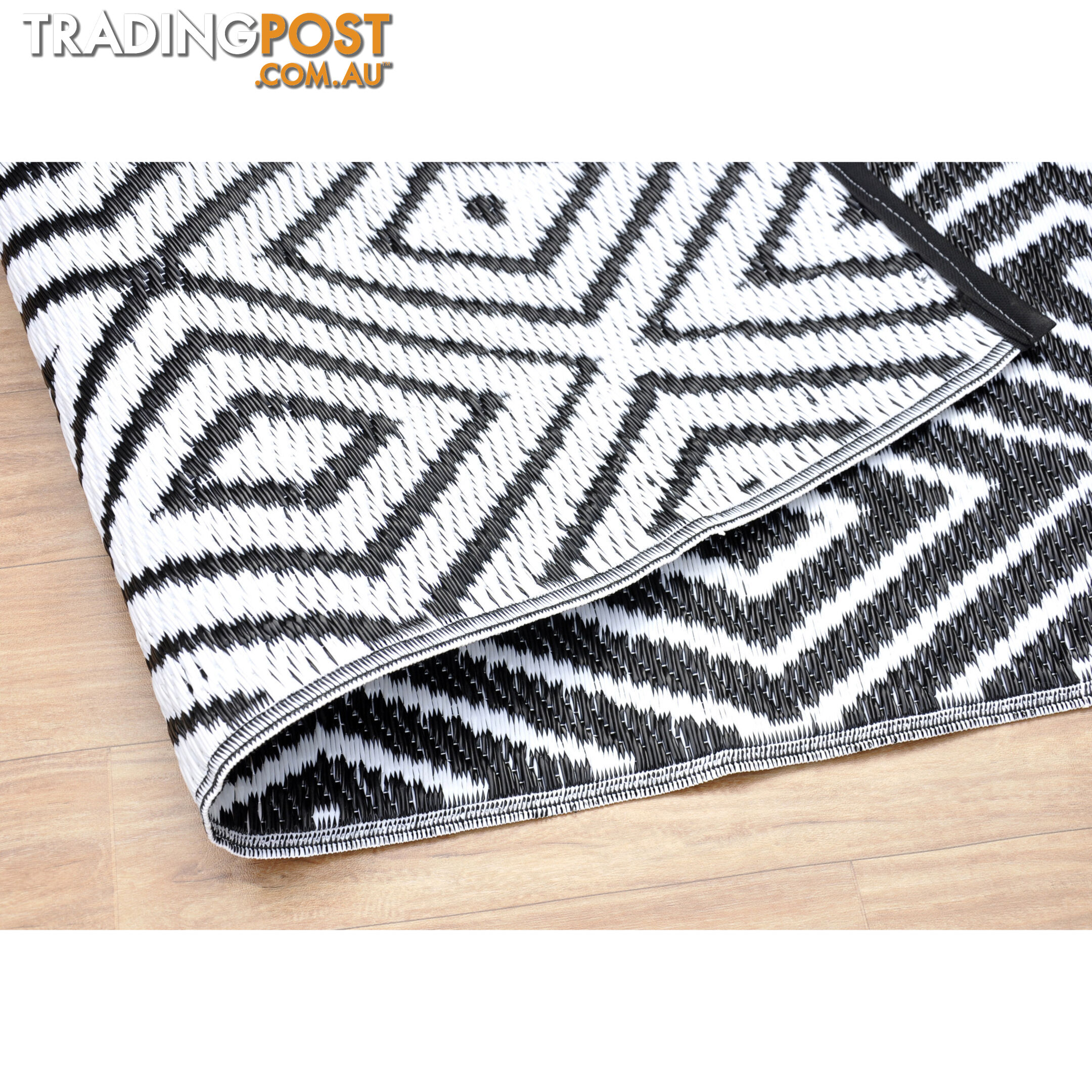 Diamond Reversable Rug Black & White 120x180cm