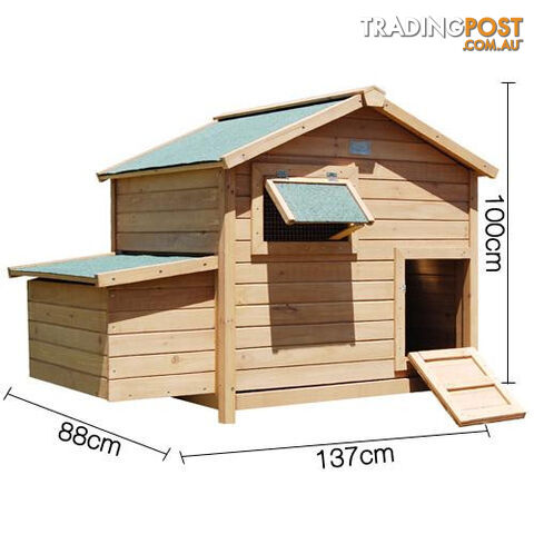 Deluxe Roomy Chicken Coop - photo 2 of 4
