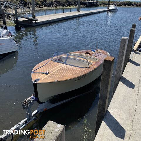 Chris Craft 2019 Barrel Back - 1959 Replica