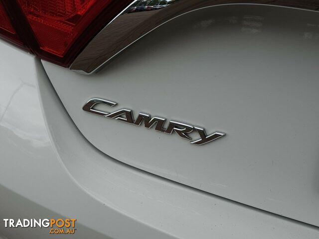2017 Toyota Camry RZ ASV50R Sedan - photo 3 of 28