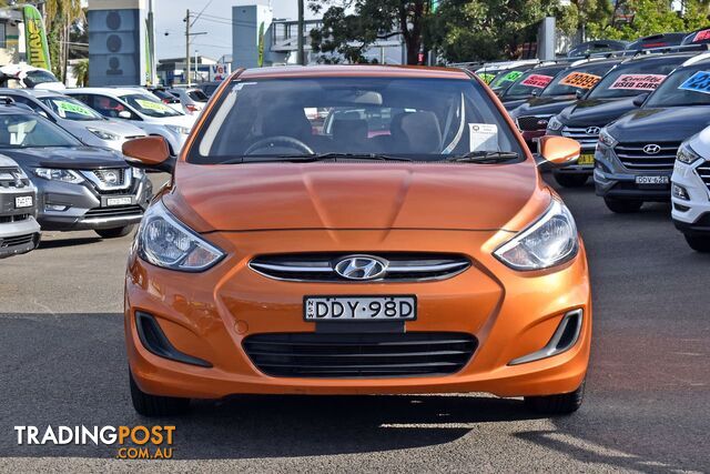 2016 HYUNDAI ACCENT Active RB4 HATCHBACK - photo 2 of 17