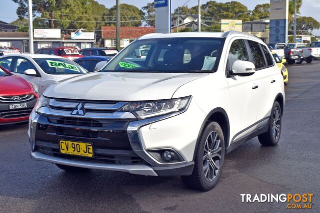 2015 MITSUBISHI OUTLANDER Exceed ZK WAGON - photo 5 of 16