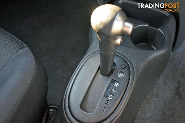 2014 NISSAN MICRA ST-L K13 HATCHBACK - photo 2 of 17