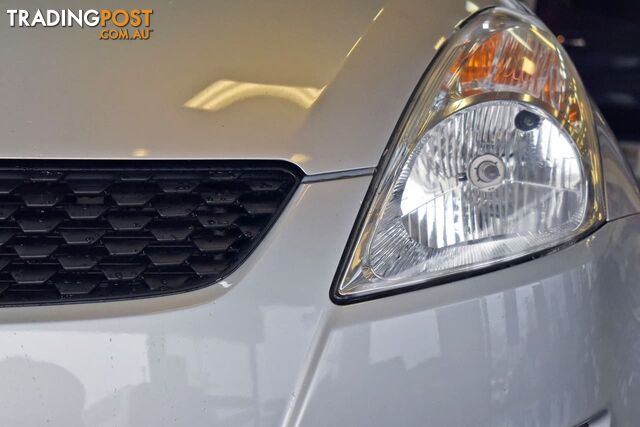 2011 SUZUKI SWIFT GL FZ HATCHBACK - photo 4 of 17