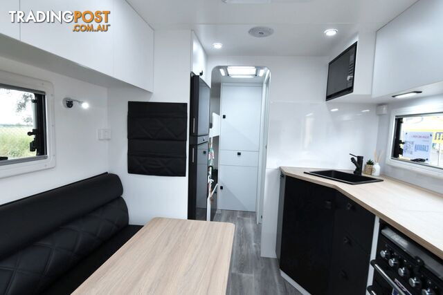 Deluxe Caravans - photo 2 of 12
