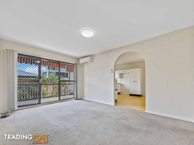 2/54 Amelia Street COORPAROO QLD 4151