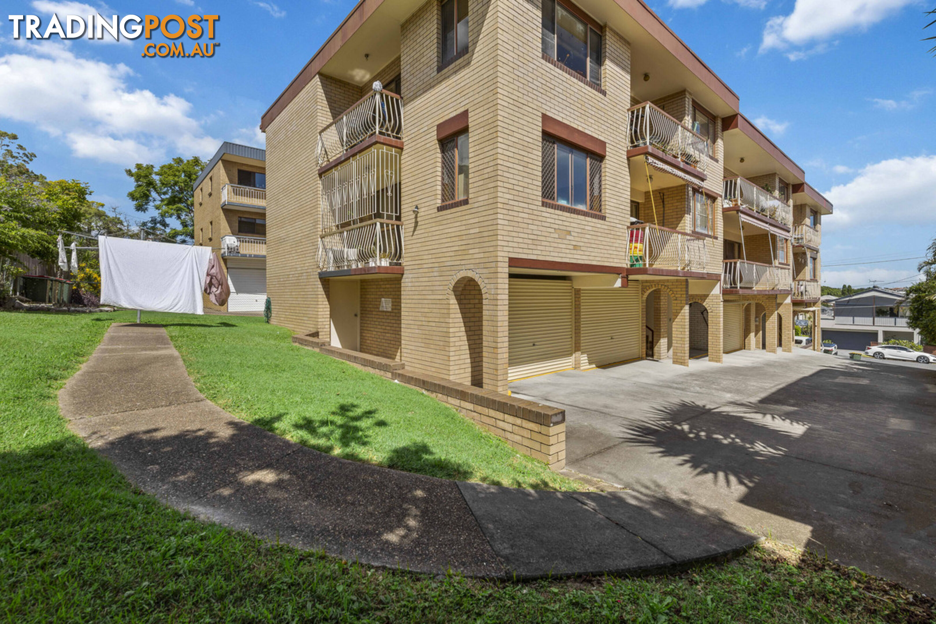 2/54 Amelia Street COORPAROO QLD 4151