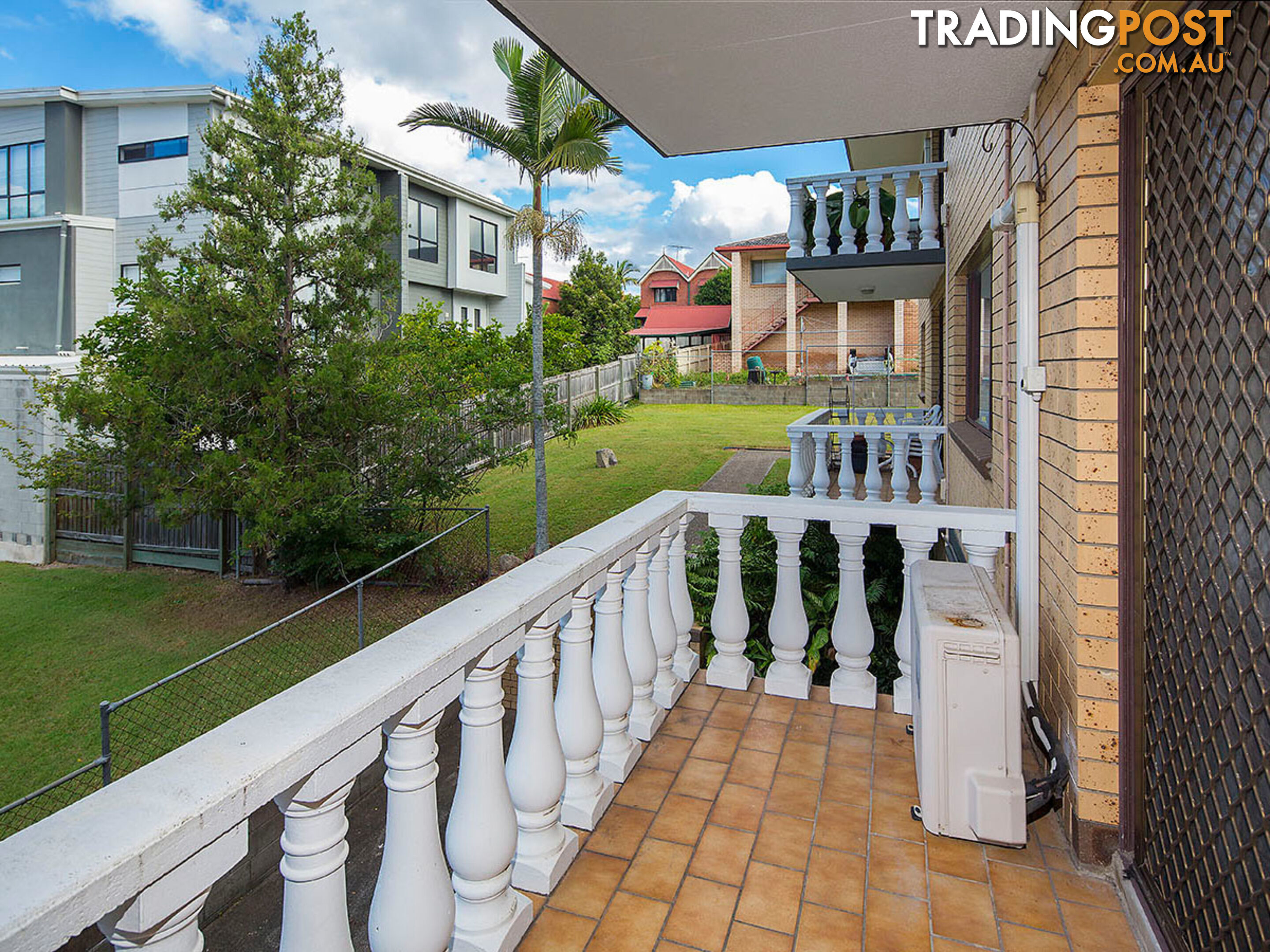 2/115 Leicester Street COORPAROO QLD 4151