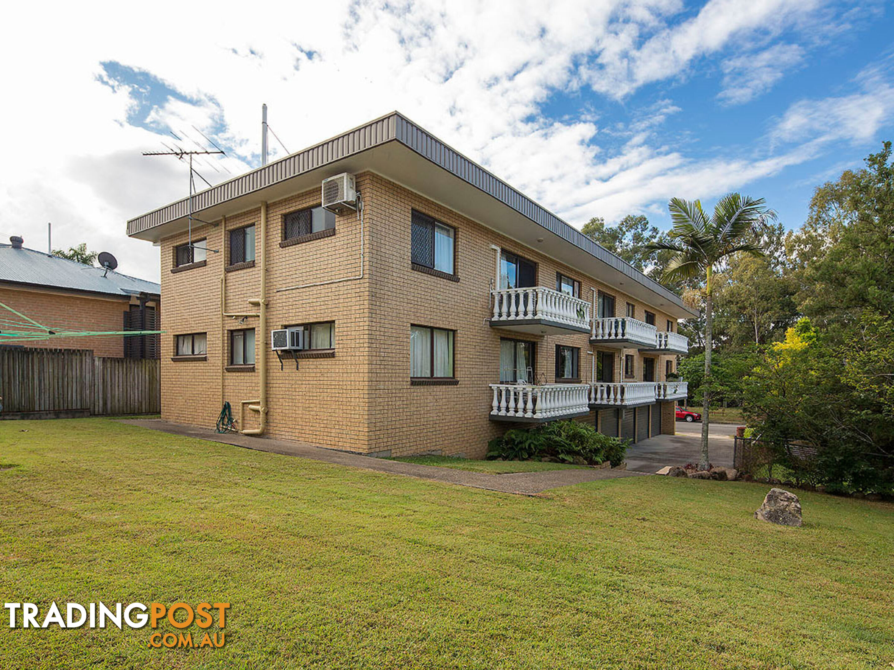 2/115 Leicester Street COORPAROO QLD 4151