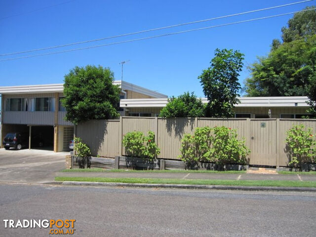 4/697 Logan Road GREENSLOPES QLD 4120