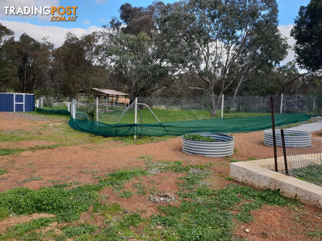 30 Hoggarth Road CLACKLINE WA 6564