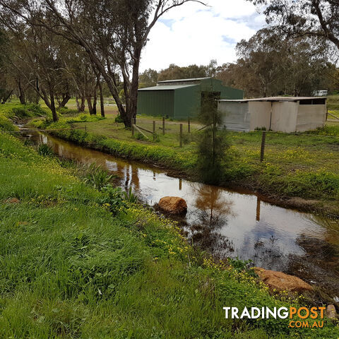 30 Hoggarth Road CLACKLINE WA 6564