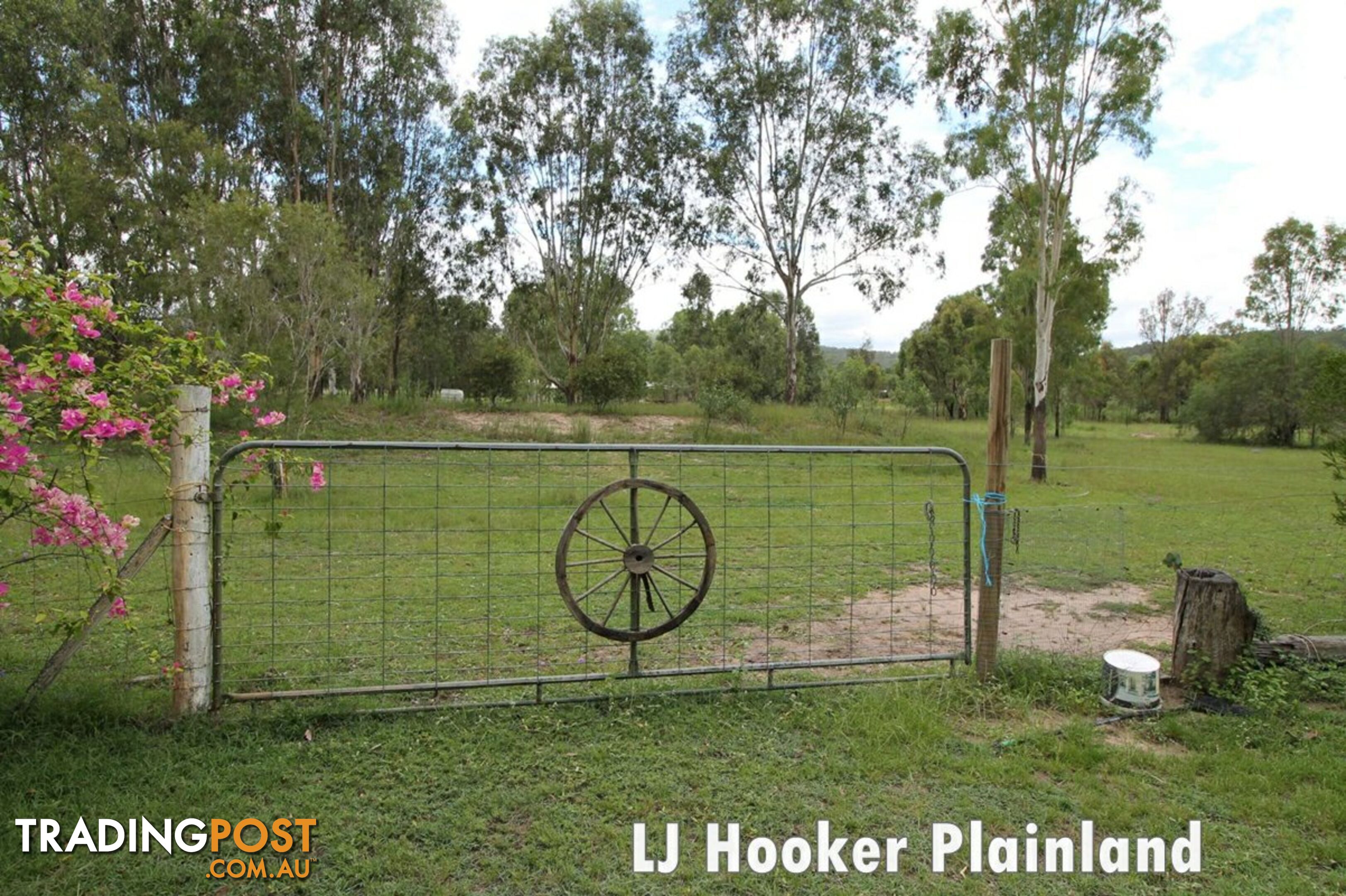 4 Dan Rd HATTON VALE QLD 4341