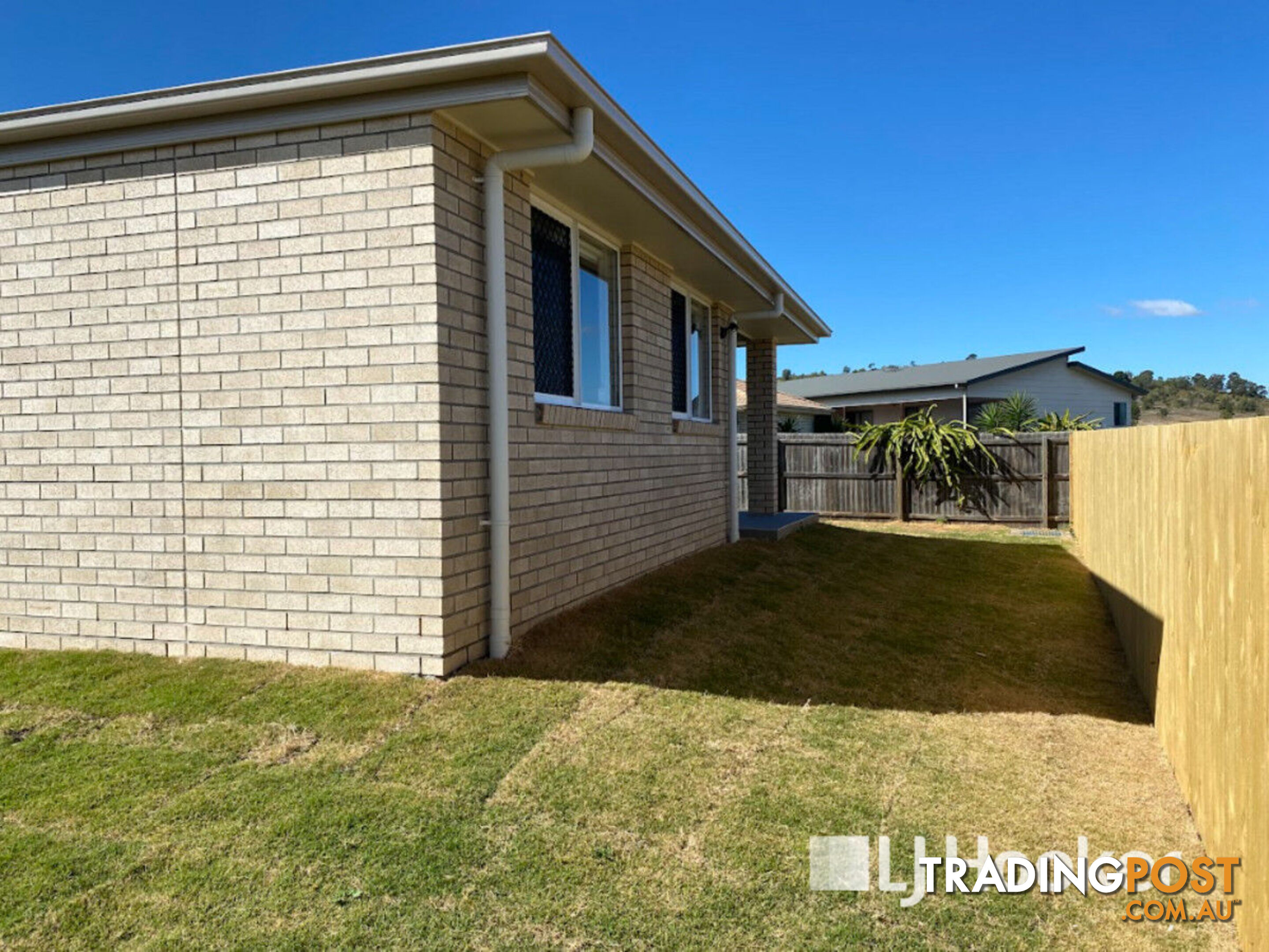 18 Lawson Crescent LAIDLEY NORTH QLD 4341