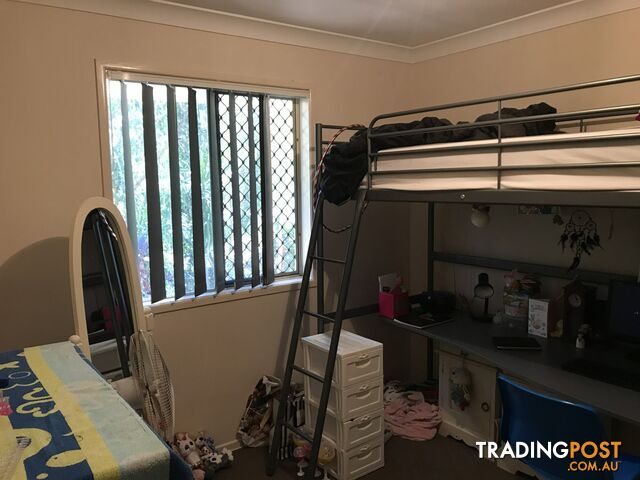 19 Bentley Dr REGENCY DOWNS QLD 4341