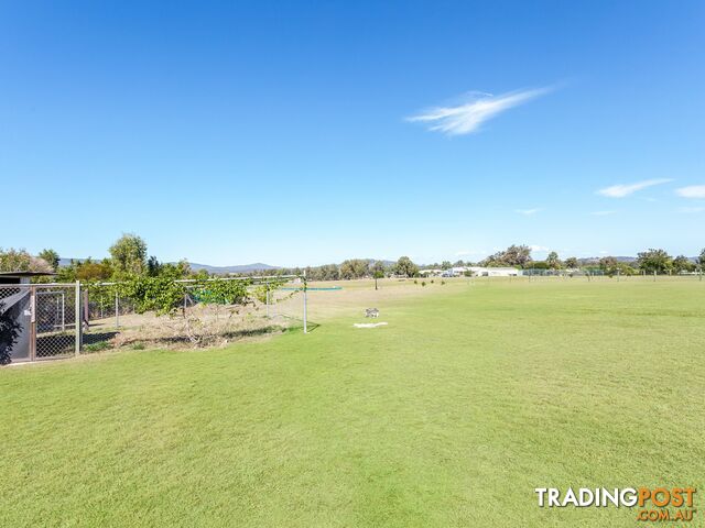 6 Graham Ct HATTON VALE QLD 4341