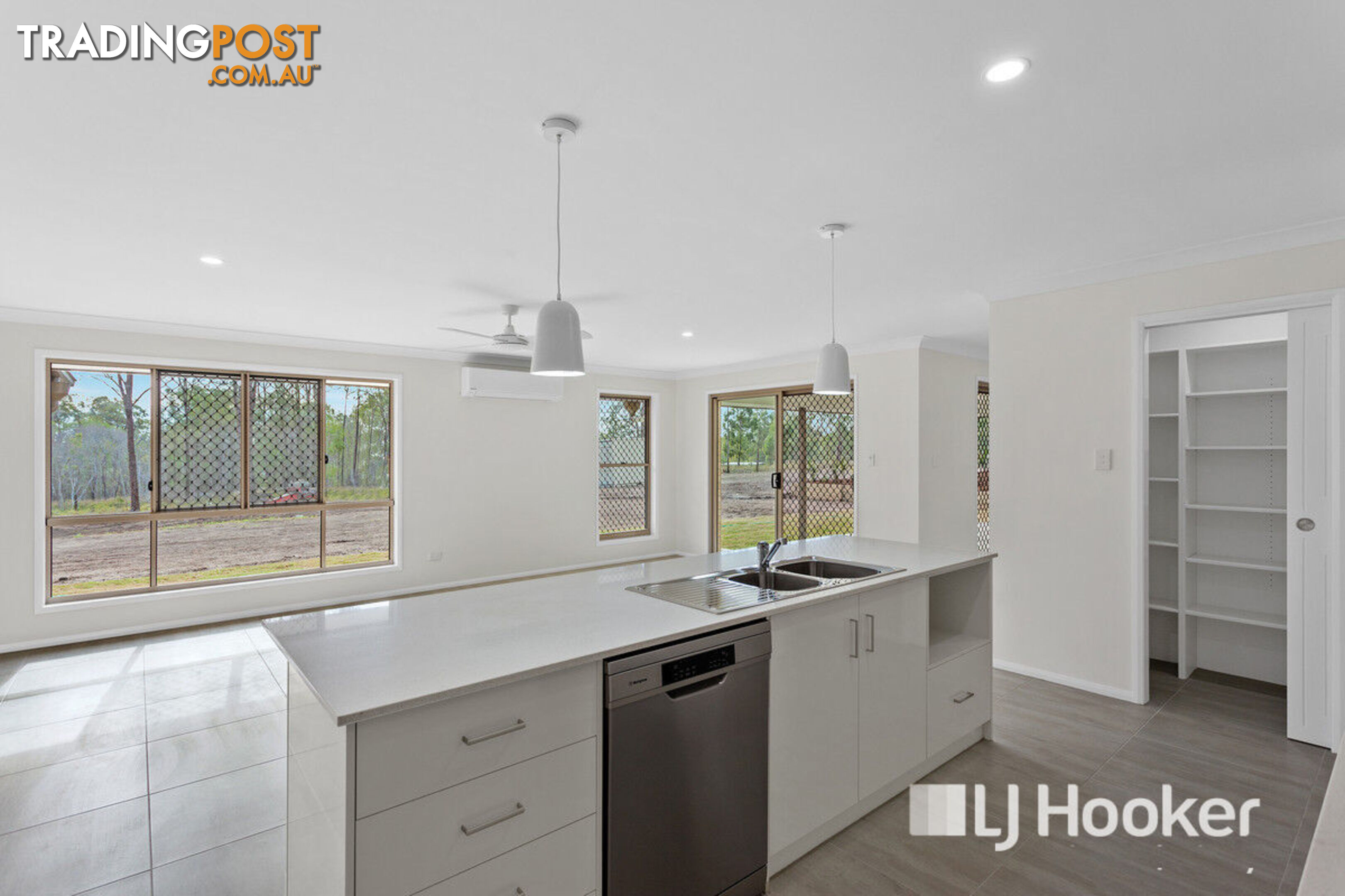 8A Forest Avenue GLENORE GROVE QLD 4342