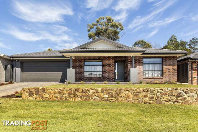 8 Wynnlea Place LILYDALE VIC 3140