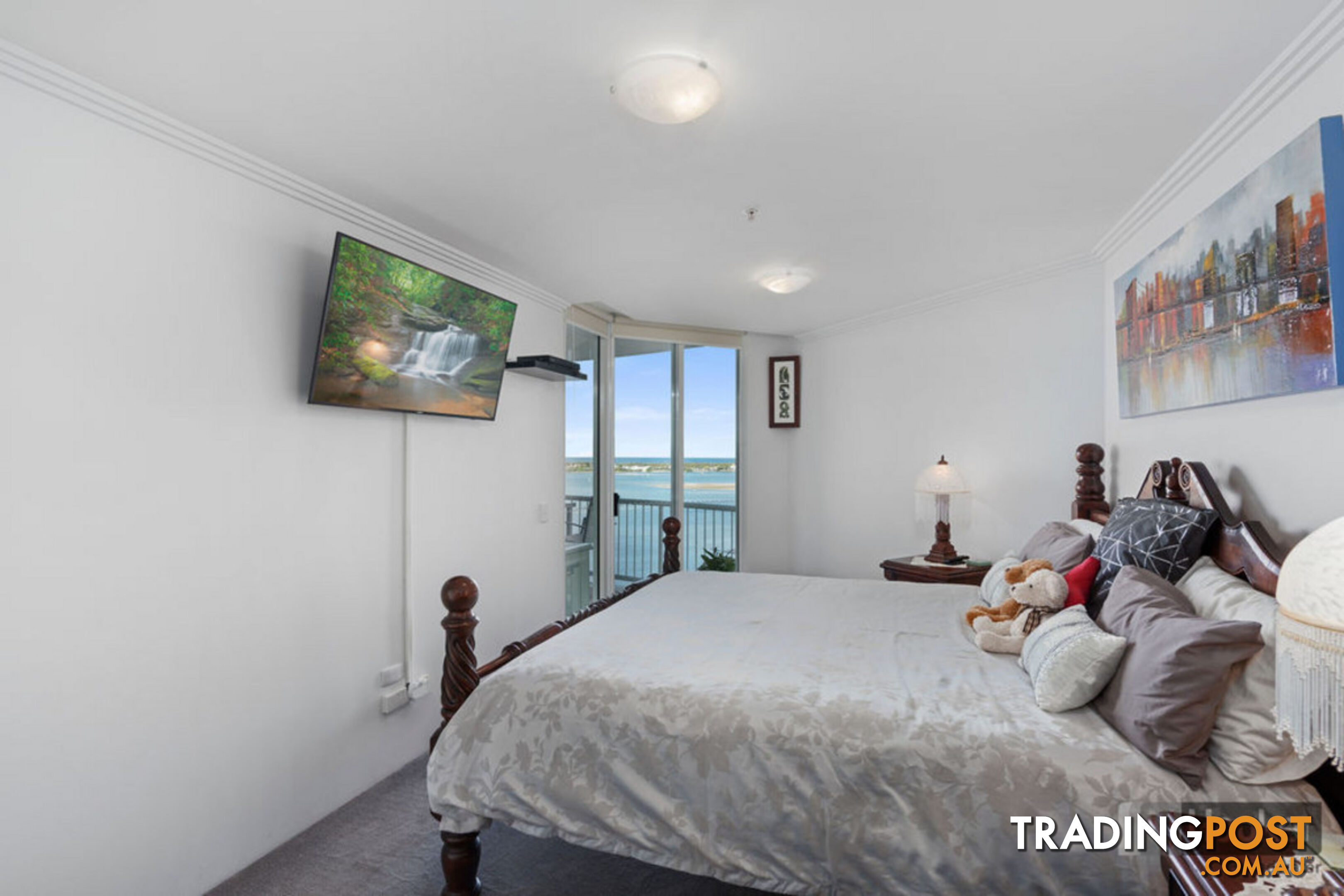 1305/182 Marine Parade LABRADOR QLD 4215