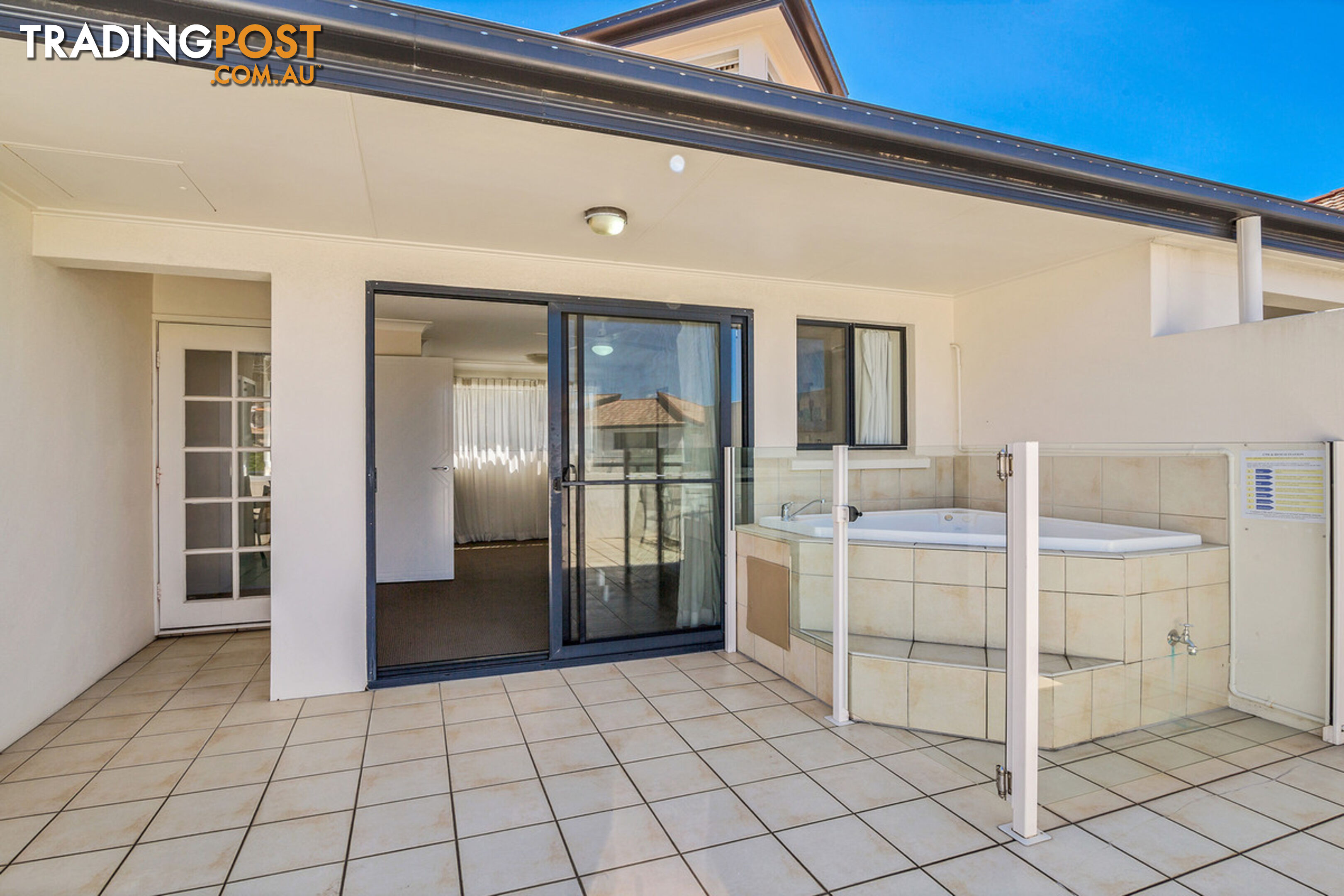 308/392 Marine Parade LABRADOR QLD 4215