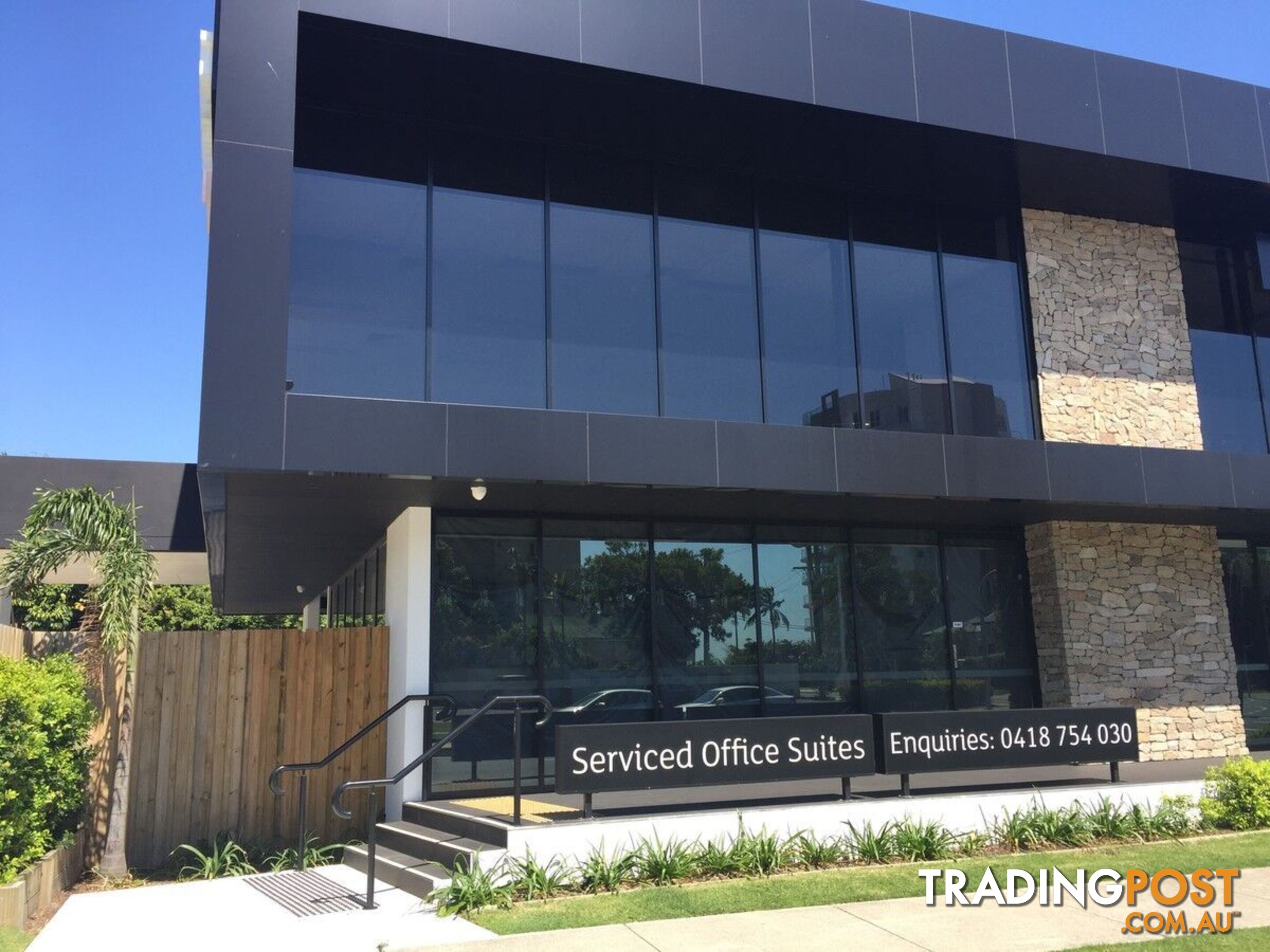 Serviced Offices/64 Frank Street LABRADOR QLD 4215