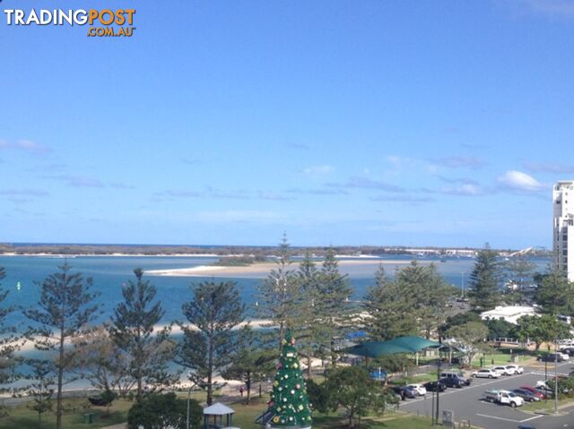 706/386 Marine Parade LABRADOR QLD 4215