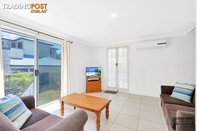 30B Robert Street LABRADOR QLD 4215