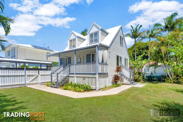 30B Robert Street LABRADOR QLD 4215