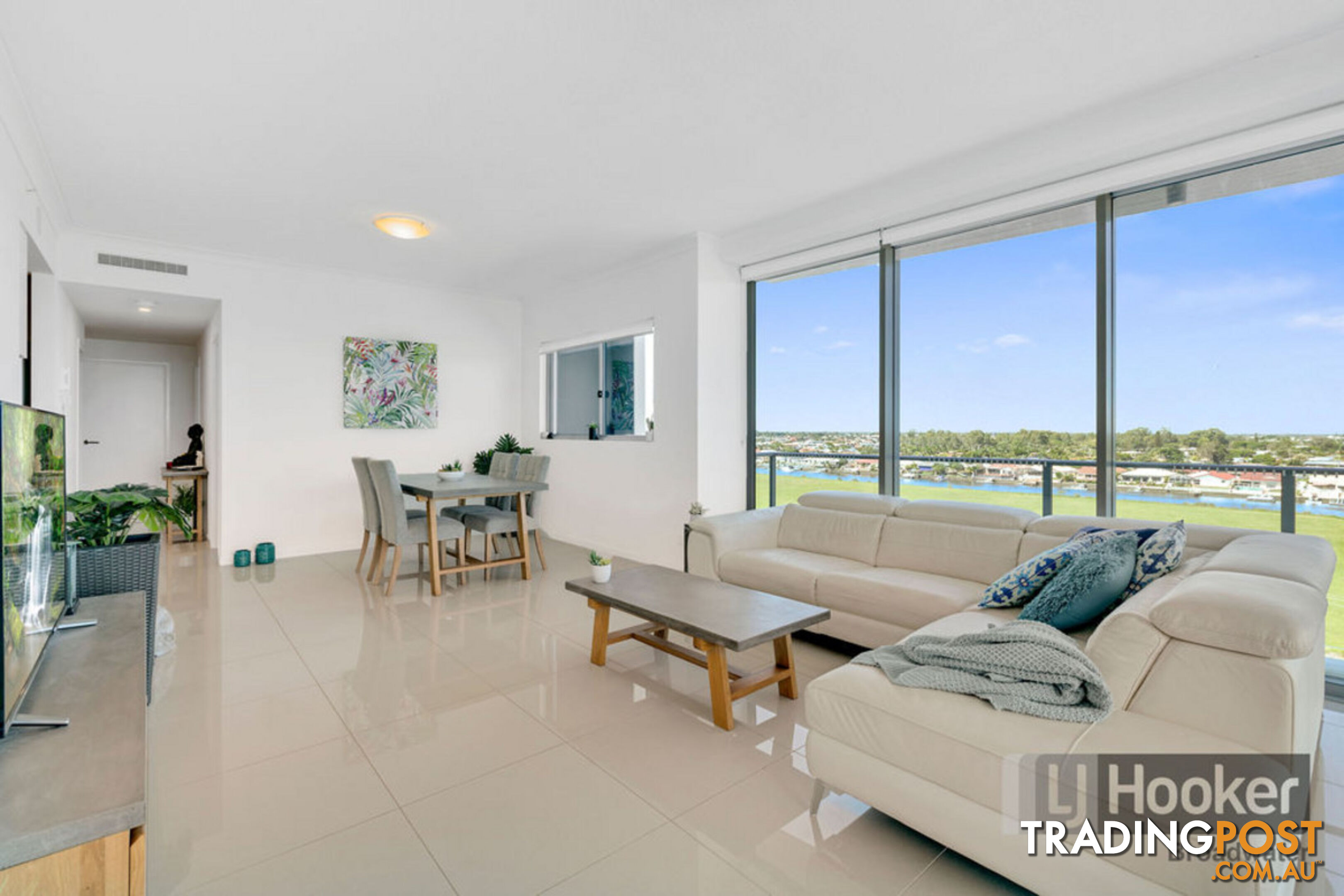 1607/25 East Quay Drive BIGGERA WATERS QLD 4216