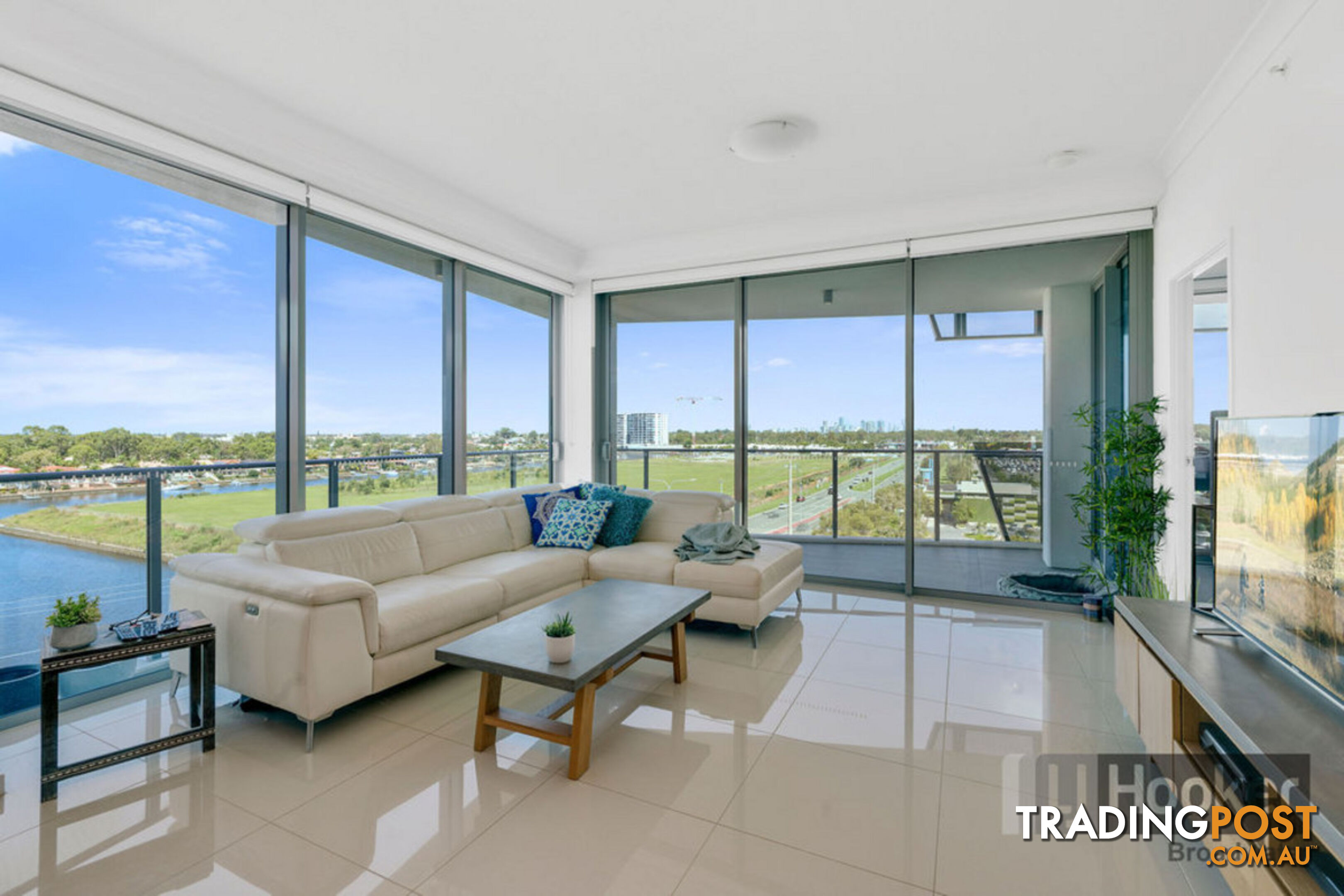 1607/25 East Quay Drive BIGGERA WATERS QLD 4216