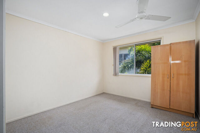 2/6 Harley Street LABRADOR QLD 4215