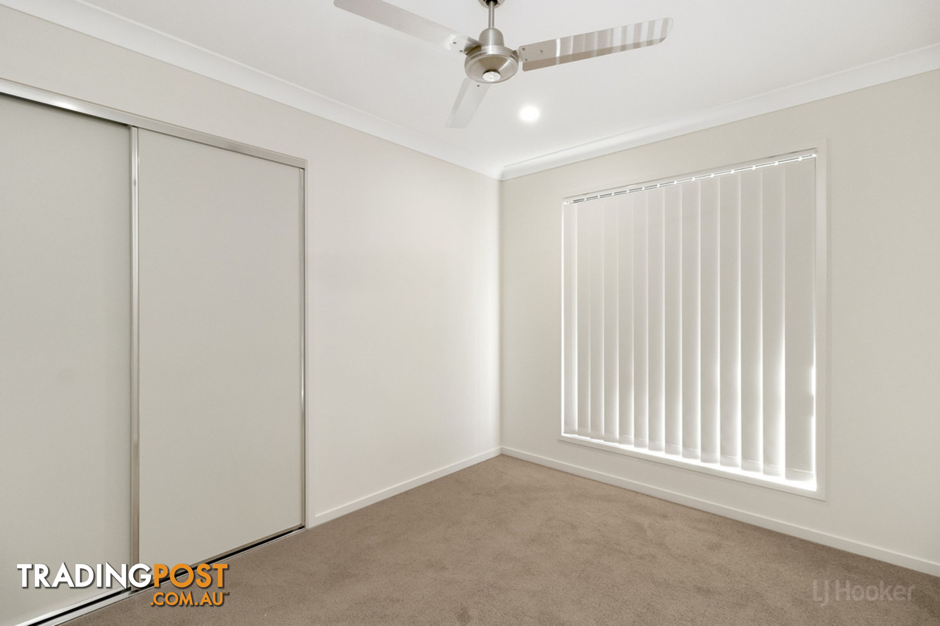 22a Jimmieson Avenue LABRADOR QLD 4215