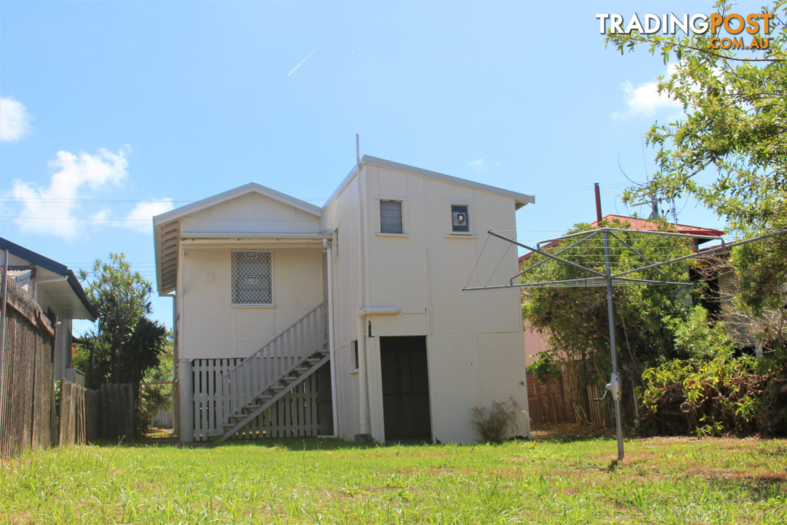 28 Central Street LABRADOR QLD 4215