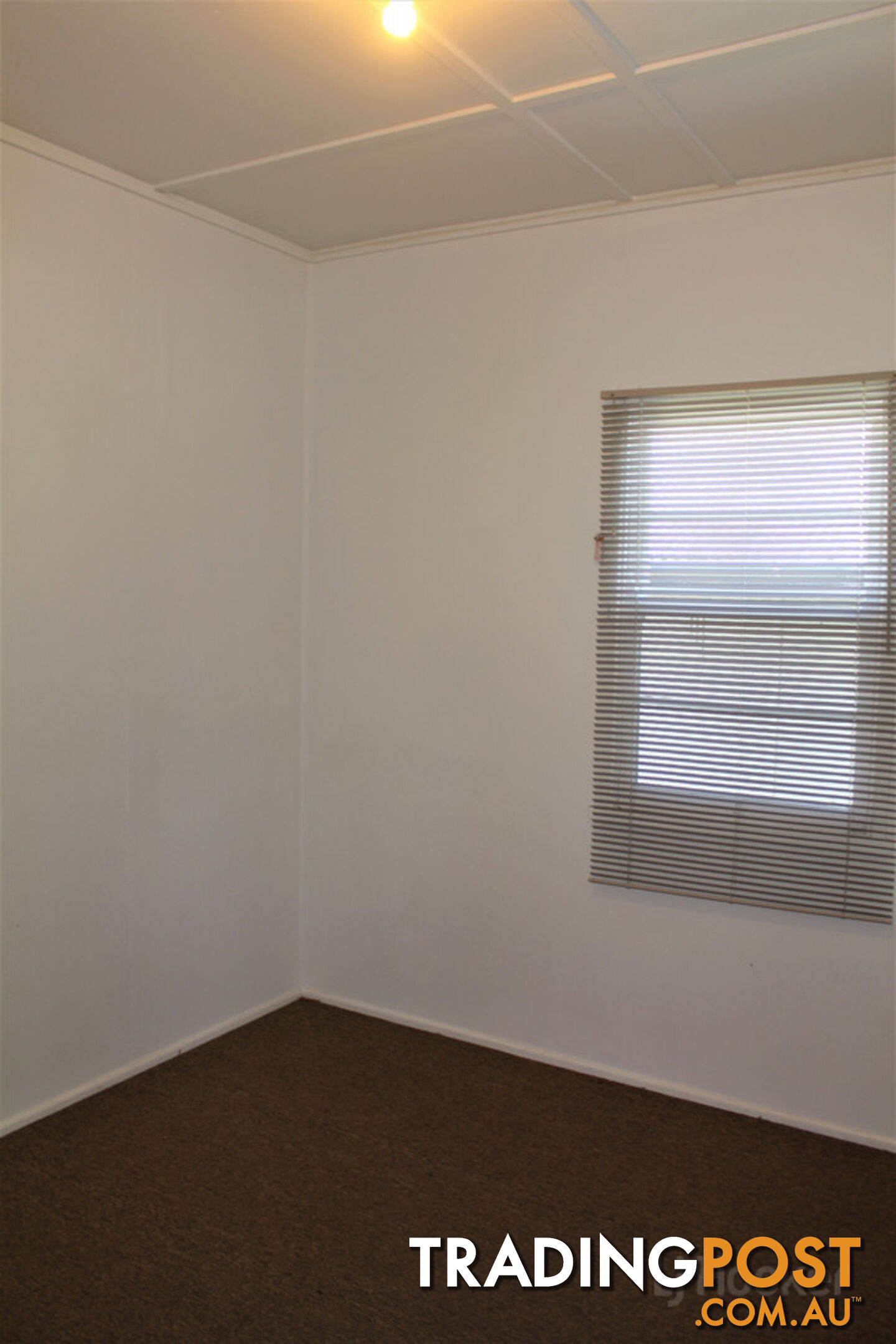 28 Central Street LABRADOR QLD 4215