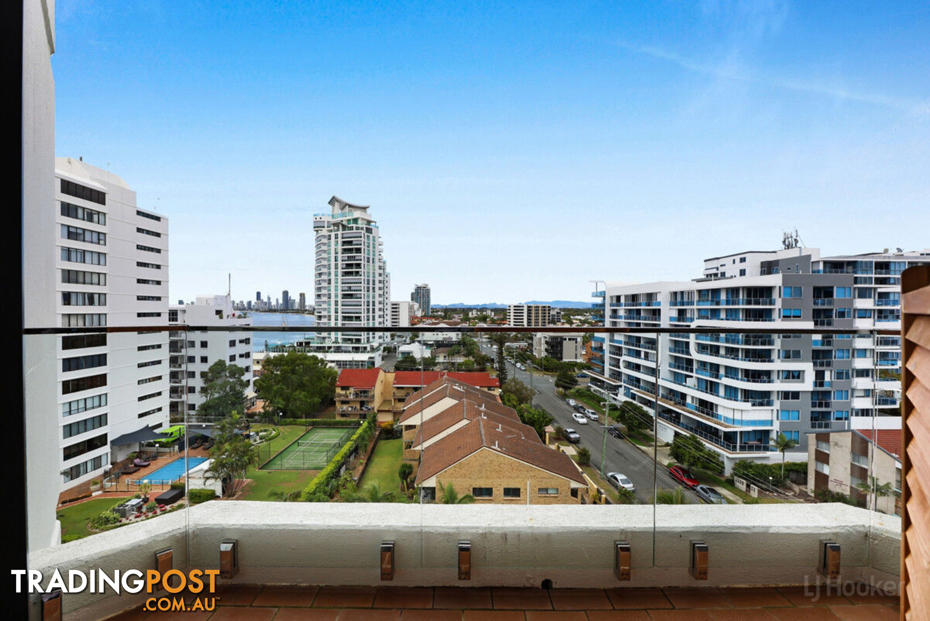 804/41 Labrador Street LABRADOR QLD 4215