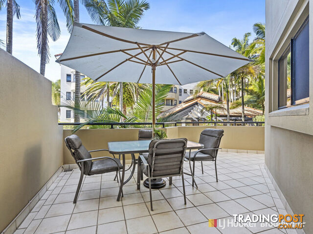 102/392-398 Marine Parade LABRADOR QLD 4215