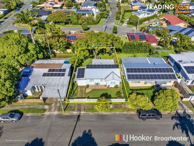 6 Horder Avenue LABRADOR QLD 4215