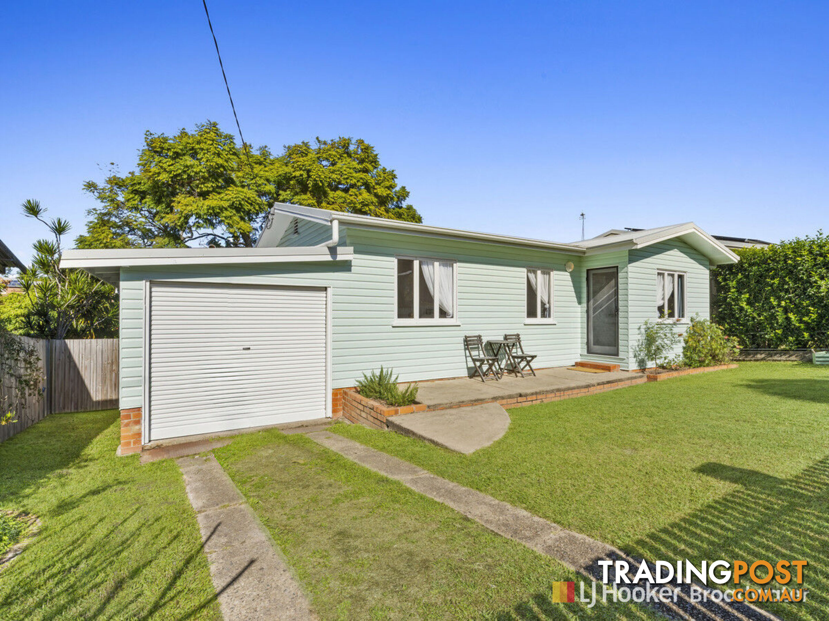 6 Horder Avenue LABRADOR QLD 4215