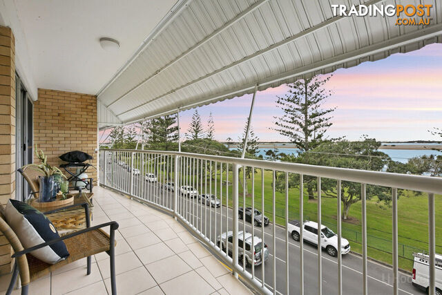 27/224 Marine Parade LABRADOR QLD 4215