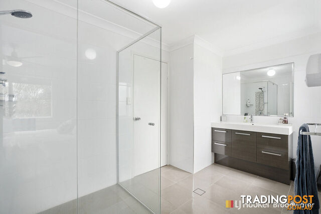 18/65 Bayview Street RUNAWAY BAY QLD 4216