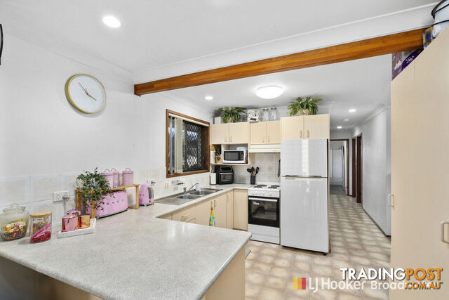 30 Teal Avenue PARADISE POINT QLD 4216