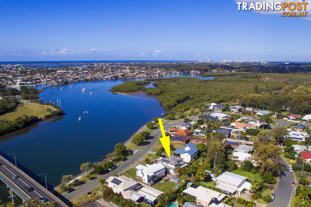 20 Boykambil Esplanade South HOPE ISLAND QLD 4212