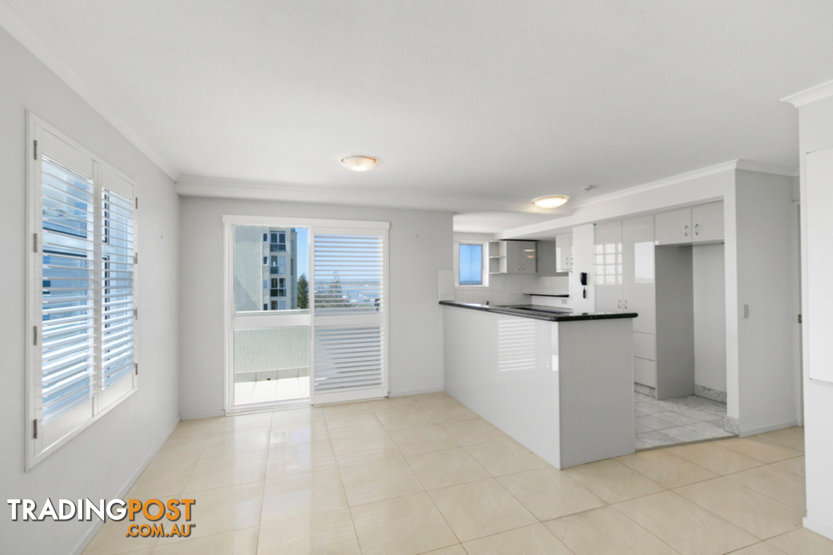 16/204 Marine Parade LABRADOR QLD 4215